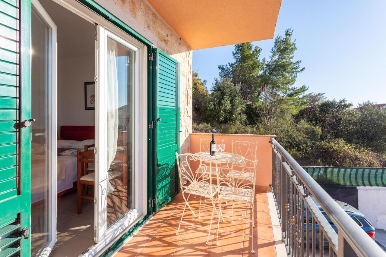 Villa Borzic Omiš Екстериор снимка