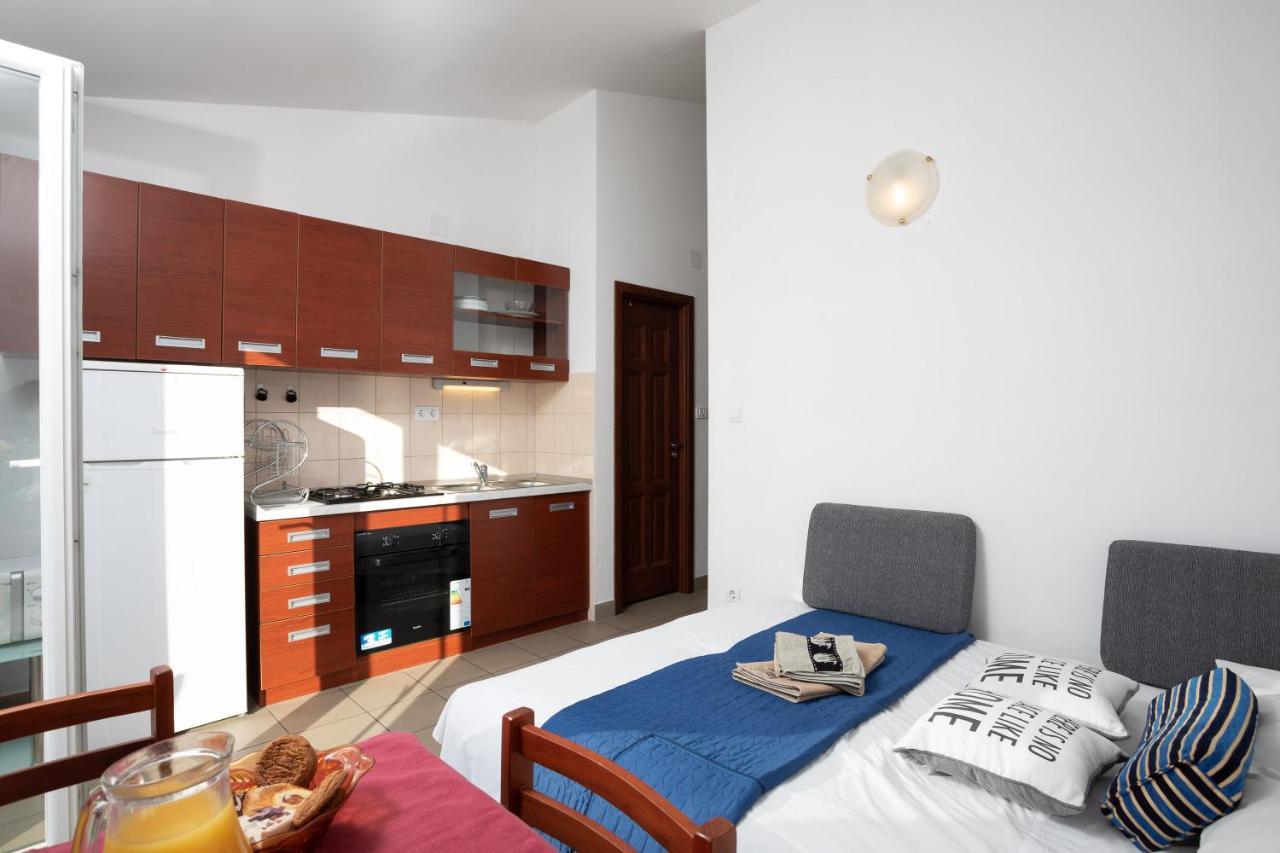 Villa Borzic Omiš Екстериор снимка